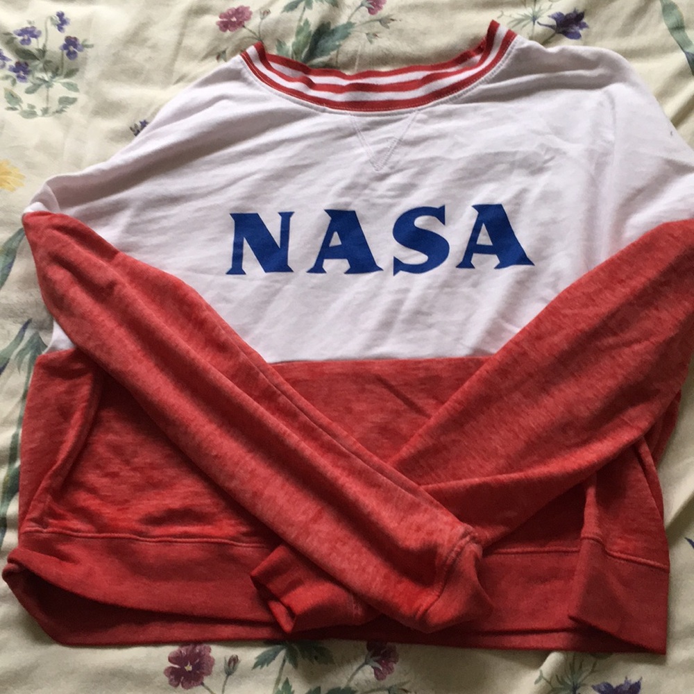 NASA Long Sleeve Crop Top